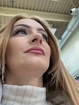 Snapshot of CataleyaKirk chatting on 03/05/26, 07:59 CataleyaKirk online show from 03/05/26, 07:59