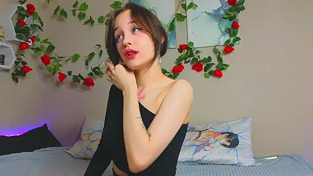 MaryRace online show from 12/26/24, 12:59