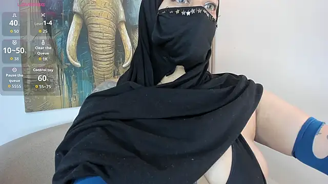 zully 01 online show from 11/04/25, 09:30