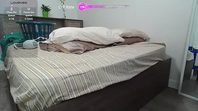 Kittyymaze1 online show from 02/23/25, 04:02