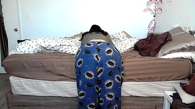 Kittyymaze1 online show from 04/23/26, 12:29