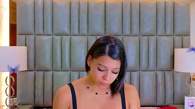 TiaraRosse online show from 02/24/26, 01:53