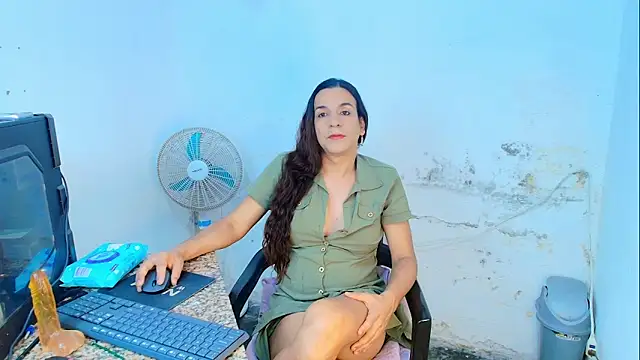 Oh Tique online show from 03/08/26, 01:36