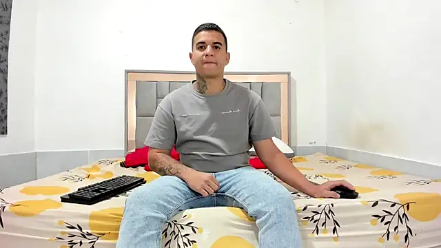 simookeler online show from 11/23/25, 10:53