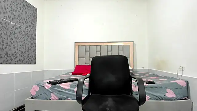 simookeler online show from 12/18/25, 05:08