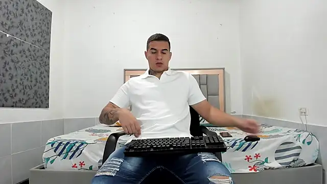 simookeler online show from 04/04/26, 10:02