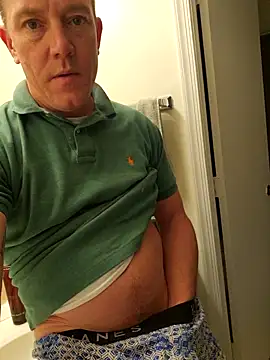 Bigtater1999 online show from 11/27/25, 07:27