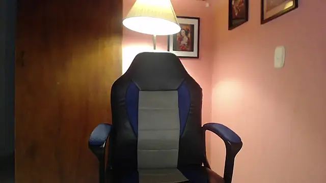 bunnyemilyrose36 online show from 01/30/25, 10:08