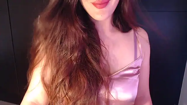 AdharaLujan online show from 04/11/26, 11:03