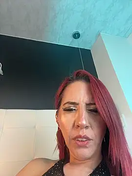 Aixa hill1 online show from 10/27/25, 12:15