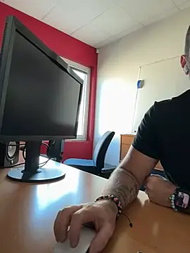 Ringhio199 online show from 12/27/24, 02:12