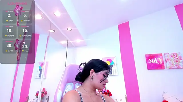 scarlette 15  online show from 02/18/25, 10:38