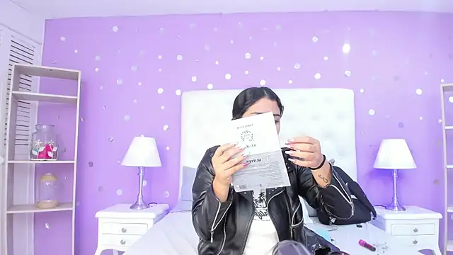 scarlette 15  online show from 11/29/25, 02:58