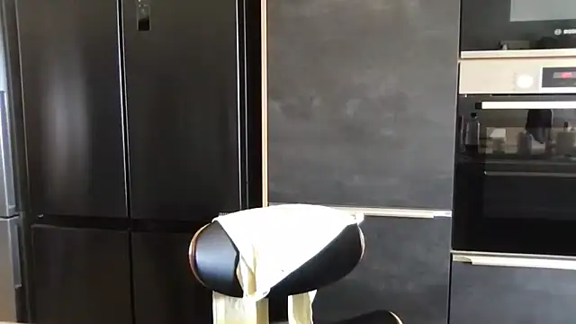 unconnudu21000 online show from 03/04/26, 11:27