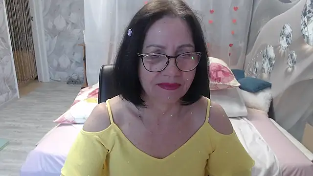 OlgaHottie online show from 04/12/26, 11:43