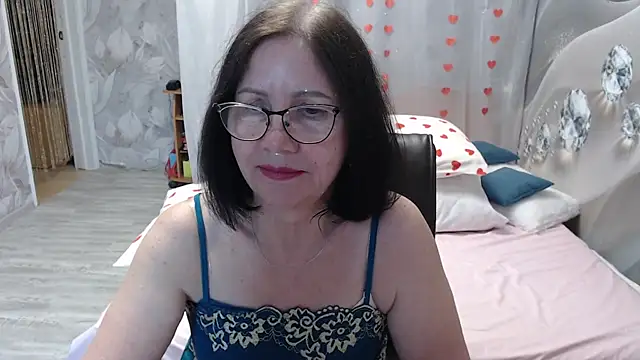 Snapshot of OlgaHottie chatting on 05/15/26, 11:12 OlgaHottie online show from 05/15/26, 11:12