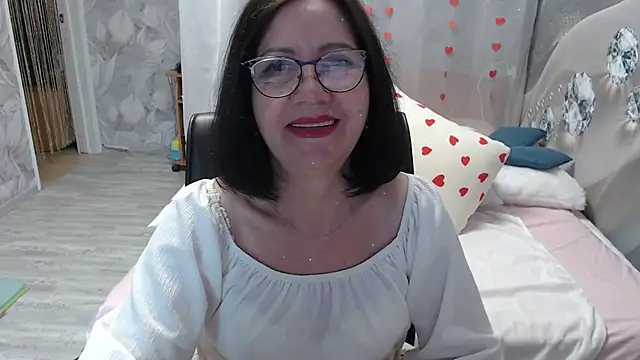 Snapshot of OlgaHottie chatting on 06/07/26, 11:41 OlgaHottie online show from 06/07/26, 11:41