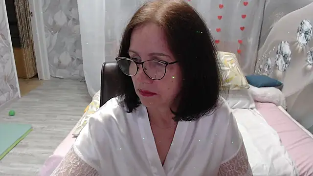Snapshot of OlgaHottie chatting on 07/04/26, 11:44 OlgaHottie online show from 07/04/26, 11:44