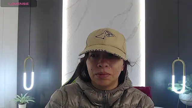 alma fenix online show from 02/08/25, 12:06