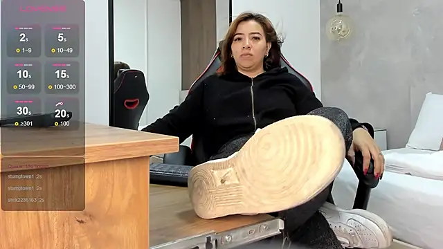 alma fenix online show from 10/28/25, 12:30