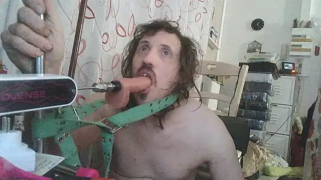 cyril020202 online show from 01/10/26, 07:10