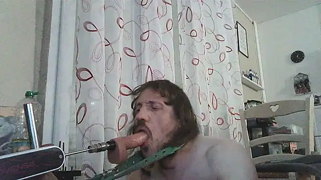 cyril020202 online show from 05/19/26, 06:20