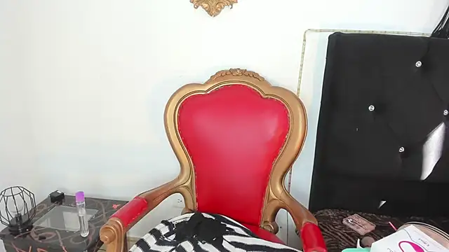 Snapshot of AmeliaThompsonTaboo chatting on 10/15/25, 02:06 AmeliaThompsonTaboo online show from 10/15/25, 02:06