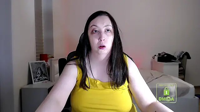 cute and hot online show from 04/19/26, 06:10