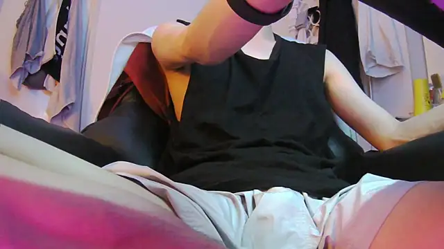 Ray175oo online show from 04/18/26, 05:39