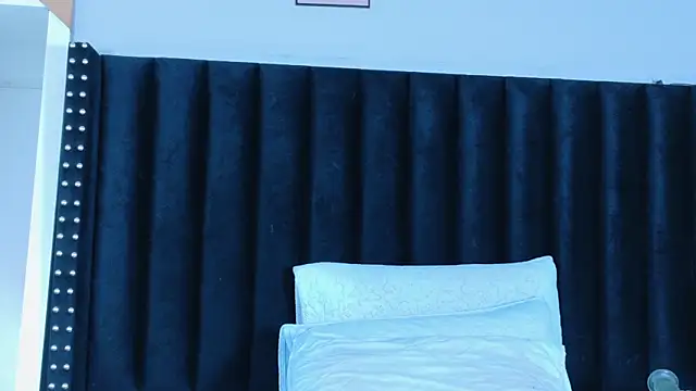 hotlatinateacher online show from 02/09/26, 06:56