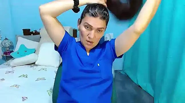 Snapshot of venus_swet_ chatting on 01/21/25, 01:39 venus swet online show from 01/21/25, 01:39