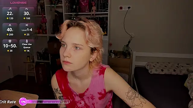 School Love online show from 12/04/25, 07:06