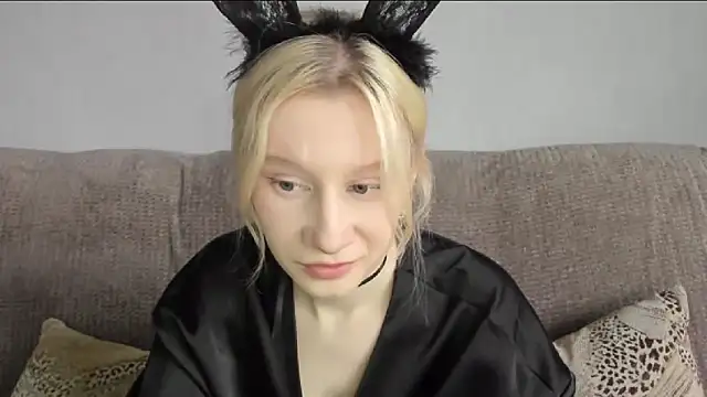 EnigmaSee online show from 10/30/25, 01:51