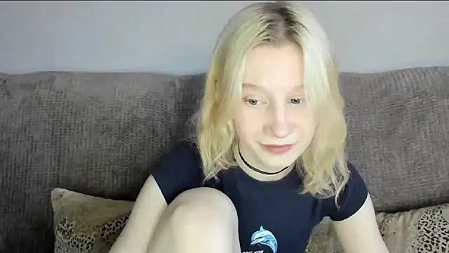 EnigmaSee online show from 11/04/25, 01:48