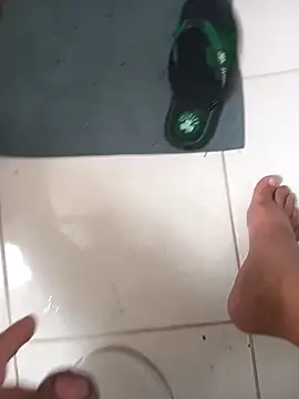 Snapshot of lobomisterioso13 chatting on 02/10/25, 07:17 lobomisterioso13 online show from 02/10/25, 07:17