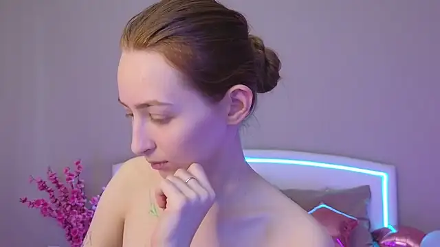 MichaDenver online show from 11/28/25, 08:06