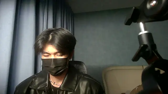 wuzhimao0207 online show from 06/05/26, 04:02