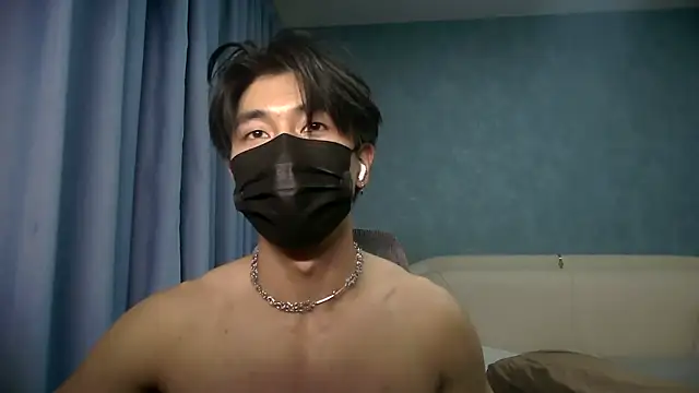 Snapshot of wuzhimao0207 chatting on 06/13/26, 03:43 wuzhimao0207 online show from 06/13/26, 03:43