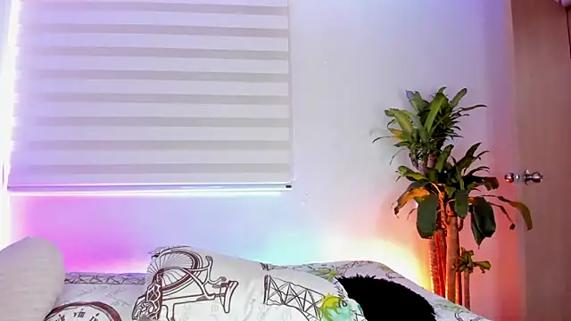 Snapshot of aldrinwhite chatting on 09/23/25, 06:11 aldrinwhite online show from 09/23/25, 06:11