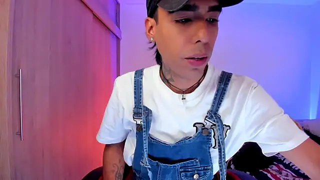 aldrinwhite online show from 02/17/26, 04:57