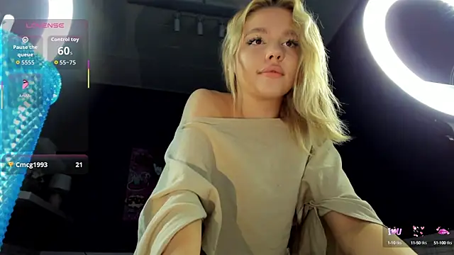 Anna Robinson online show from 09/11/25, 01:28