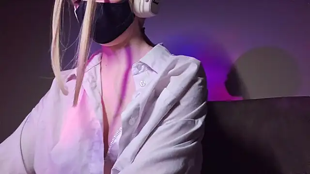 DanaWard online show from 03/15/26, 08:37