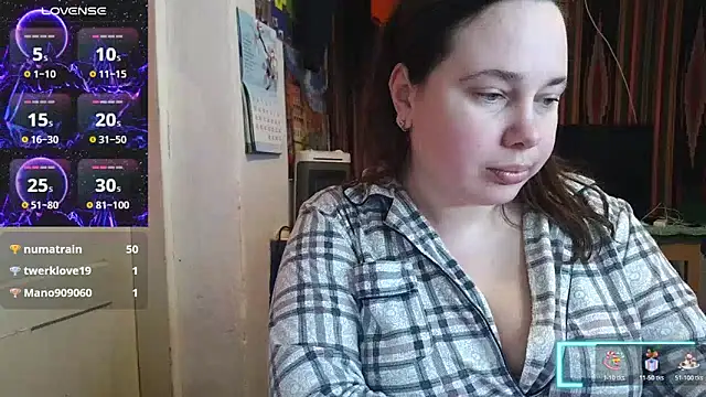 Cora Maro online show from 04/15/26, 03:02