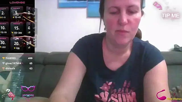 Angelacoquine online show from 01/06/25, 04:44