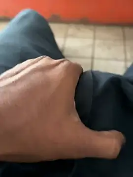 A-mira online show from 03/20/25, 07:47