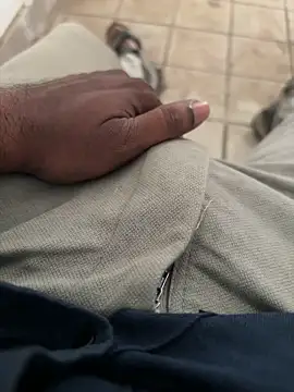 A-mira online show from 10/08/25, 09:18