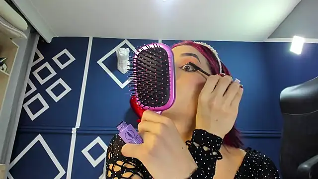 charolbruce 1 online show from 02/20/25, 12:47