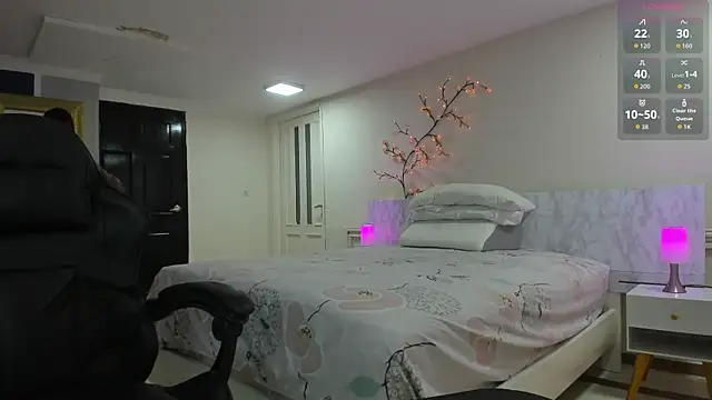 charolbruce 1 online show from 03/24/26, 11:59