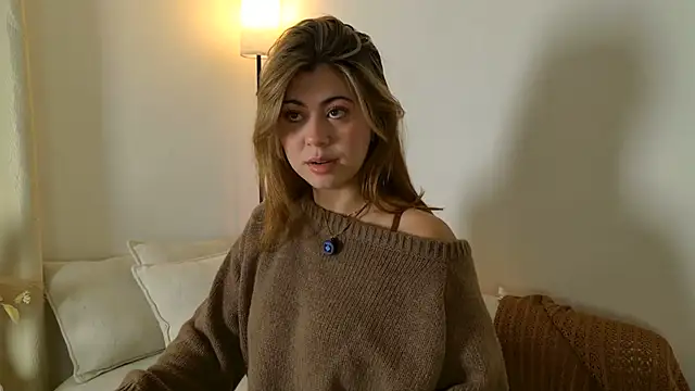 Zoe Benson online show from 07/09/26, 12:20