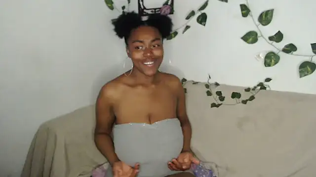 lyssyhorny online show from 09/30/25, 01:21